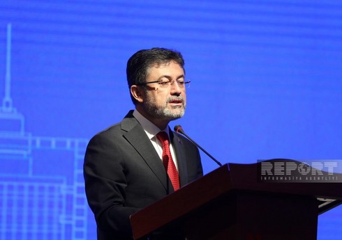 Türkiyəli nazir: ”Bu il Azərbaycana 9 milyon doza dabaq peyvəndi ixrac etmişik”