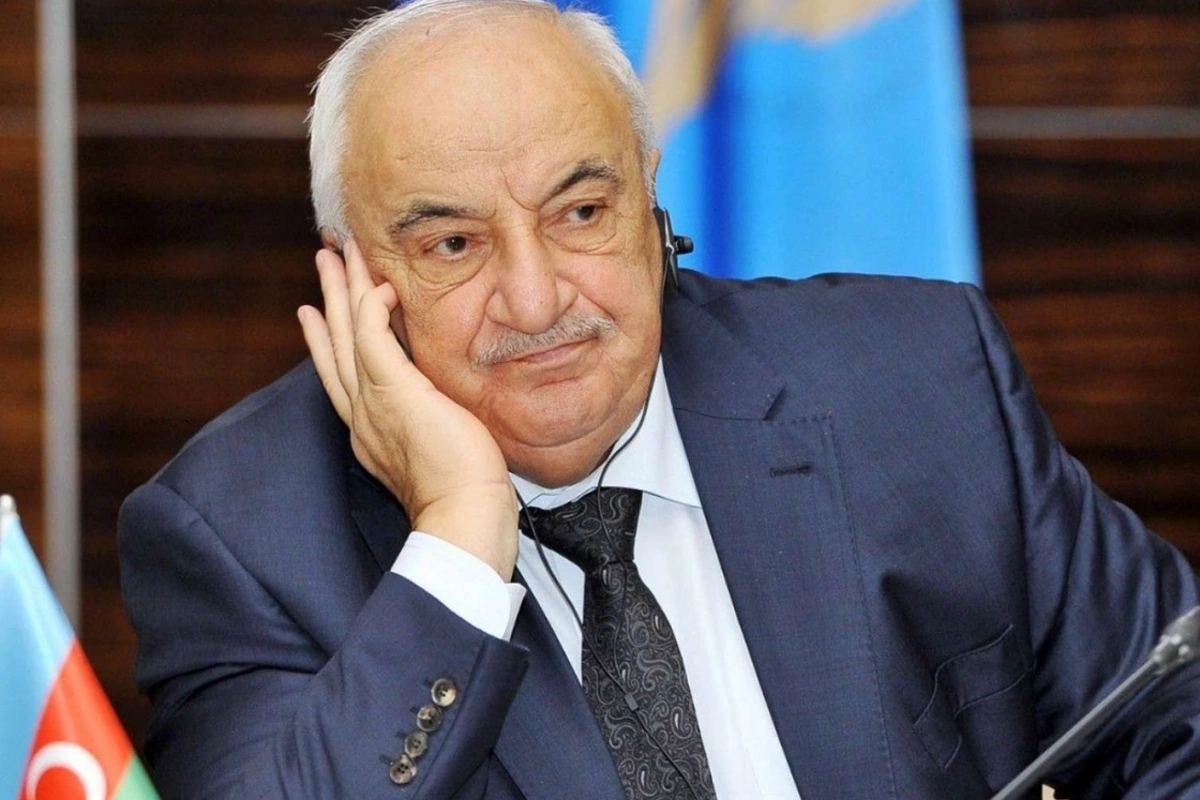 Abid Şərifov insult keçirdi: Vəziyyəti ağırdır