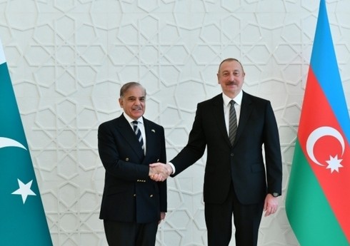 Şahbaz Şərif Prezident İlham Əliyevi təbrik edib