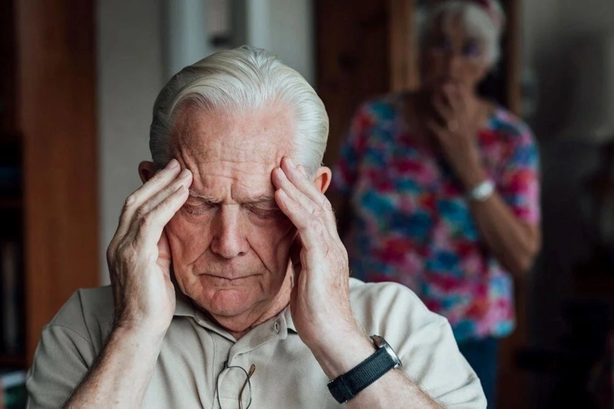 Alimlərdən ŞOK AÇIQLAMA: Alzheimer xəstəliyi atadan keçə bilir Alimlərdən ŞOK AÇIQLAMA: Alzheimer xəstəliyi atadan keçə bilir