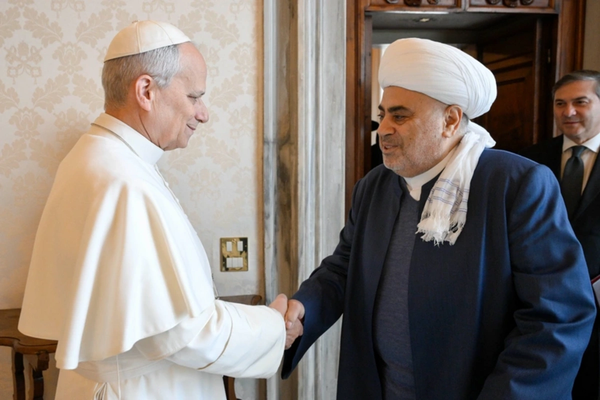 Allahşükür Paşazadə Roma Papasını Azərbaycana dəvət edib Allahşükür Paşazadə Roma Papasını Azərbaycana dəvət edib