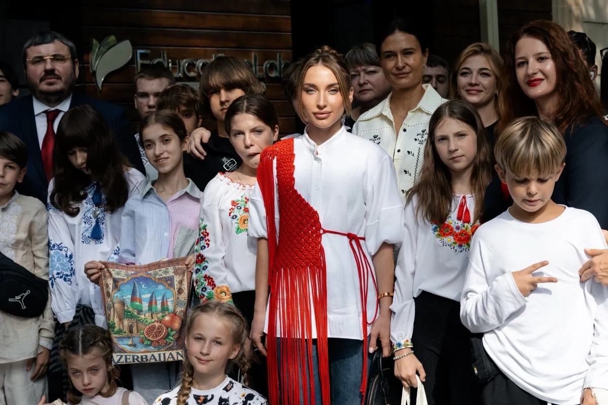 Alyona Əliyeva Azərbaycana reabilitasiya məqsədi ilə gətirilən ukraynalı uşaqlarla bağlı paylaşım edib Alyona Əliyeva Azərbaycana reabilitasiya məqsədi ilə gətirilən ukraynalı uşaqlarla bağlı paylaşım edib
