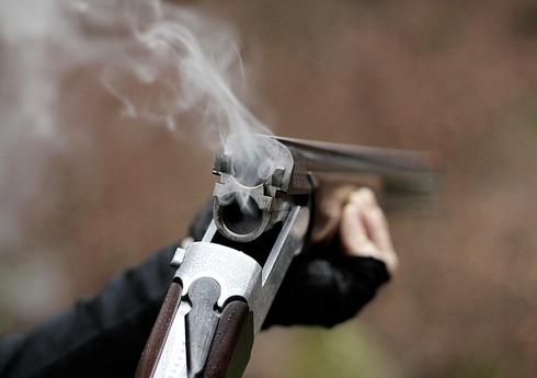 Şamaxı sakini ov tüfəngindən atəş açaraq özünü öldürüb Şamaxı sakini ov tüfəngindən atəş açaraq özünü öldürüb