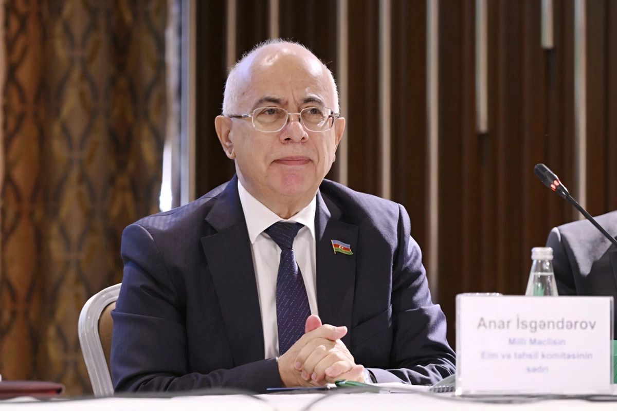 Anar İsgəndərov Anar İsgəndərov