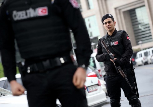 Ankarada İŞİD ilə əlaqədə şübhəli bilinən 15 əcnəbi saxlanılıb Ankarada İŞİD ilə əlaqədə şübhəli bilinən 15 əcnəbi saxlanılıb