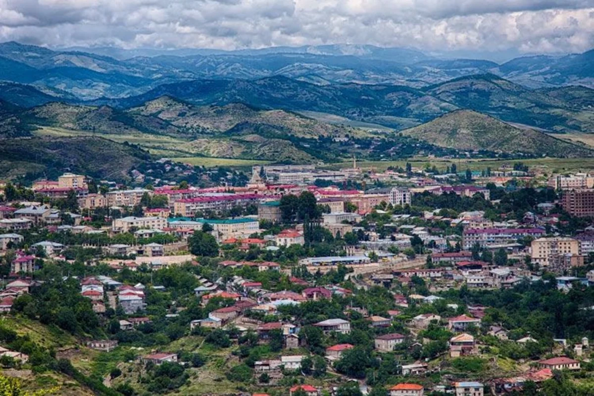 Aqşin Kərimov: Aqşin Kərimov: