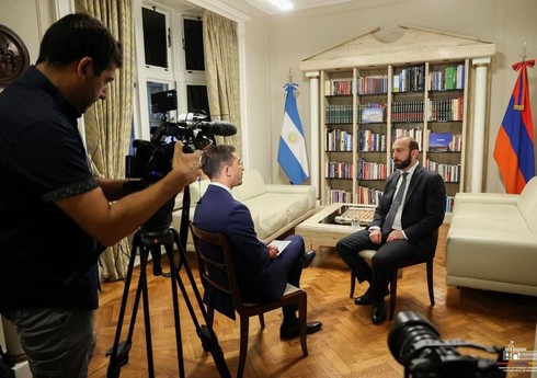 Ararat Mirzoyan: Azərbaycanla sülh müqaviləsi bağlamaq mümkündür Ararat Mirzoyan: Azərbaycanla sülh müqaviləsi bağlamaq mümkündür