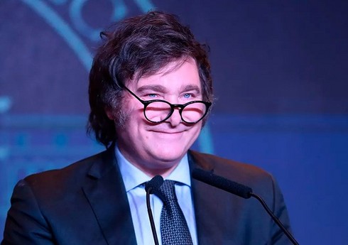 Argentinanın yeni prezidenti iqtisadiyyat sahəsində fövqəladə vəziyyət elan edib