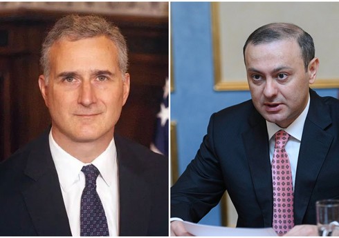 Armen Qriqoryan ABŞ rəsmisi ilə İrəvanla Bakı arasında münasibətlərin normallaşmasını müzakirə edib Armen Qriqoryan ABŞ rəsmisi ilə İrəvanla Bakı arasında münasibətlərin normallaşmasını müzakirə edib