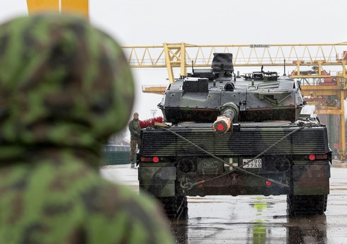 Avropanın üç ölkəsi Ukraynaya 100-ə yaxın “Leopard 1” tankı göndərmək niyyətindədir Avropanın üç ölkəsi Ukraynaya 100-ə yaxın “Leopard 1” tankı göndərmək niyyətindədir