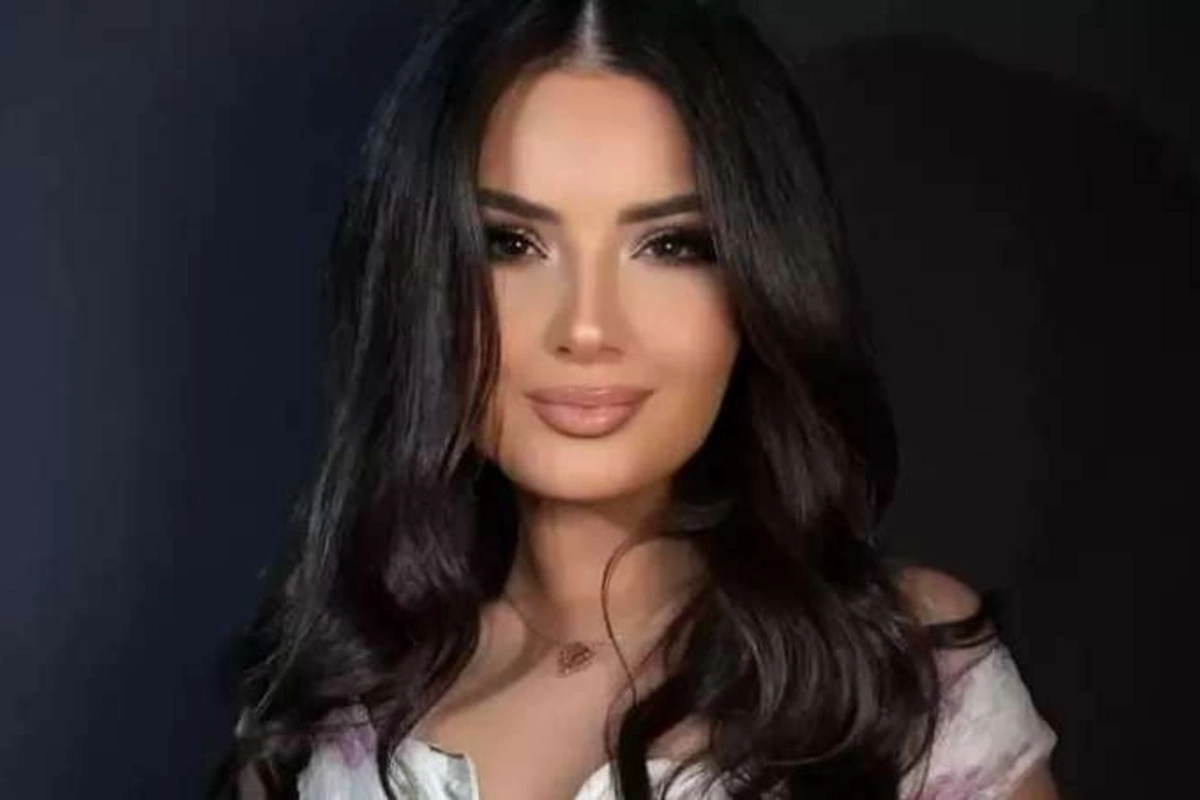Aysel Teymurzadənin oğlunun FOTOsu yayıldı Aysel Teymurzadənin oğlunun FOTOsu yayıldı