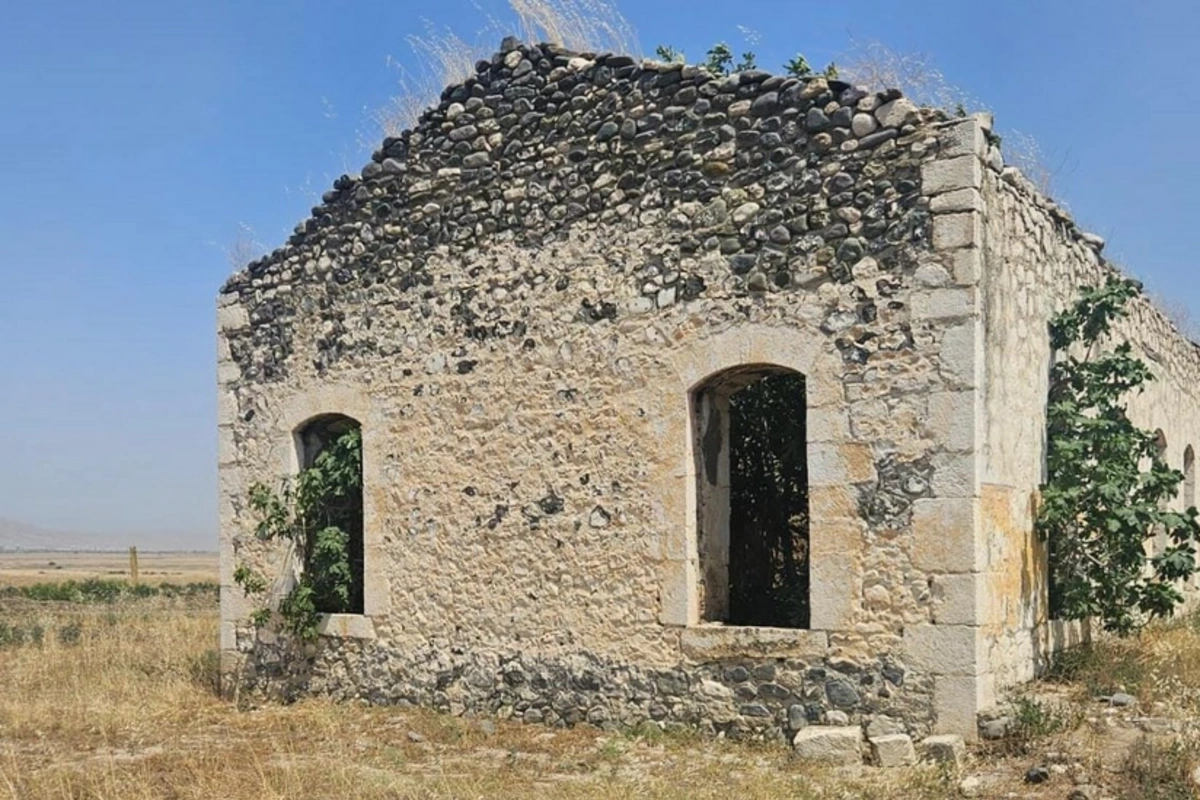 Azad edilmiş ərazilərdə daha 25 abidə inventarlaşdırılıb Azad edilmiş ərazilərdə daha 25 abidə inventarlaşdırılıb