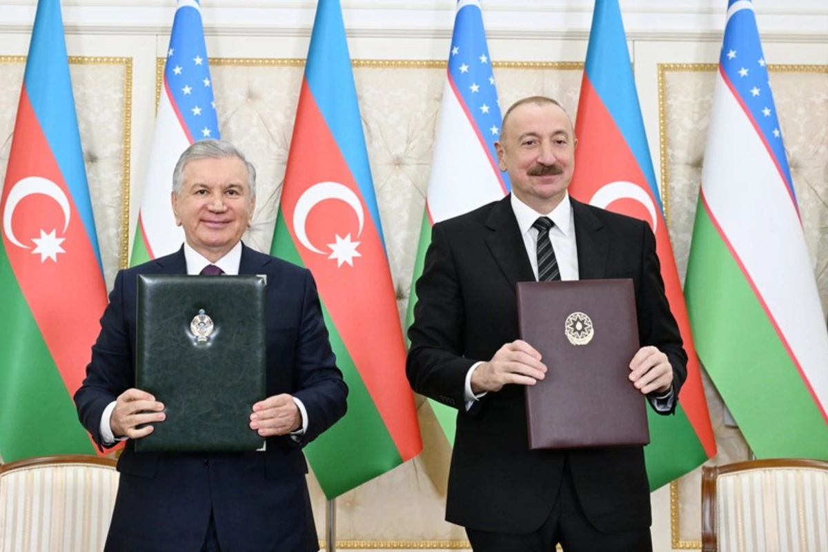Azərbaycan ilə Özbəkistan arasında imzalanmış sənədlər mübadilə edilib Azərbaycan ilə Özbəkistan arasında imzalanmış sənədlər mübadilə edilib