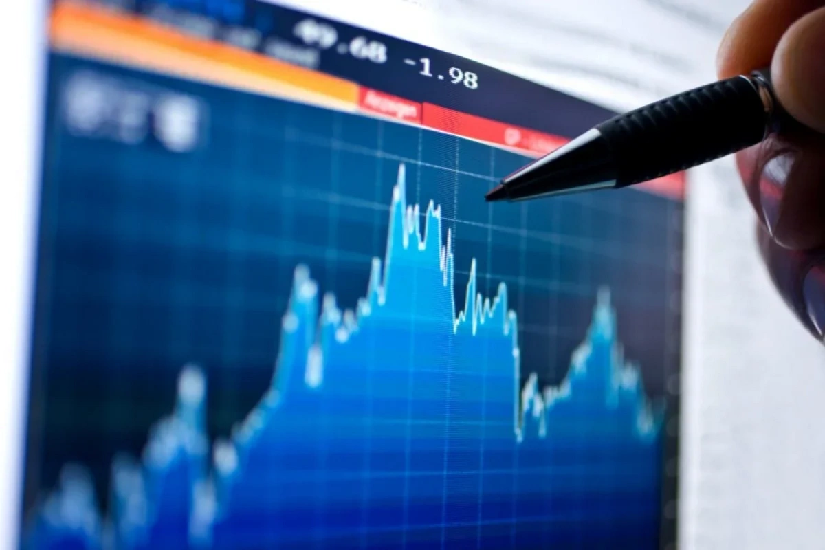 Azərbaycanda iqtisadi artım və qeyri-neft sektorunun inkişaf perspektivləri Azərbaycanda iqtisadi artım və qeyri-neft sektorunun inkişaf perspektivləri