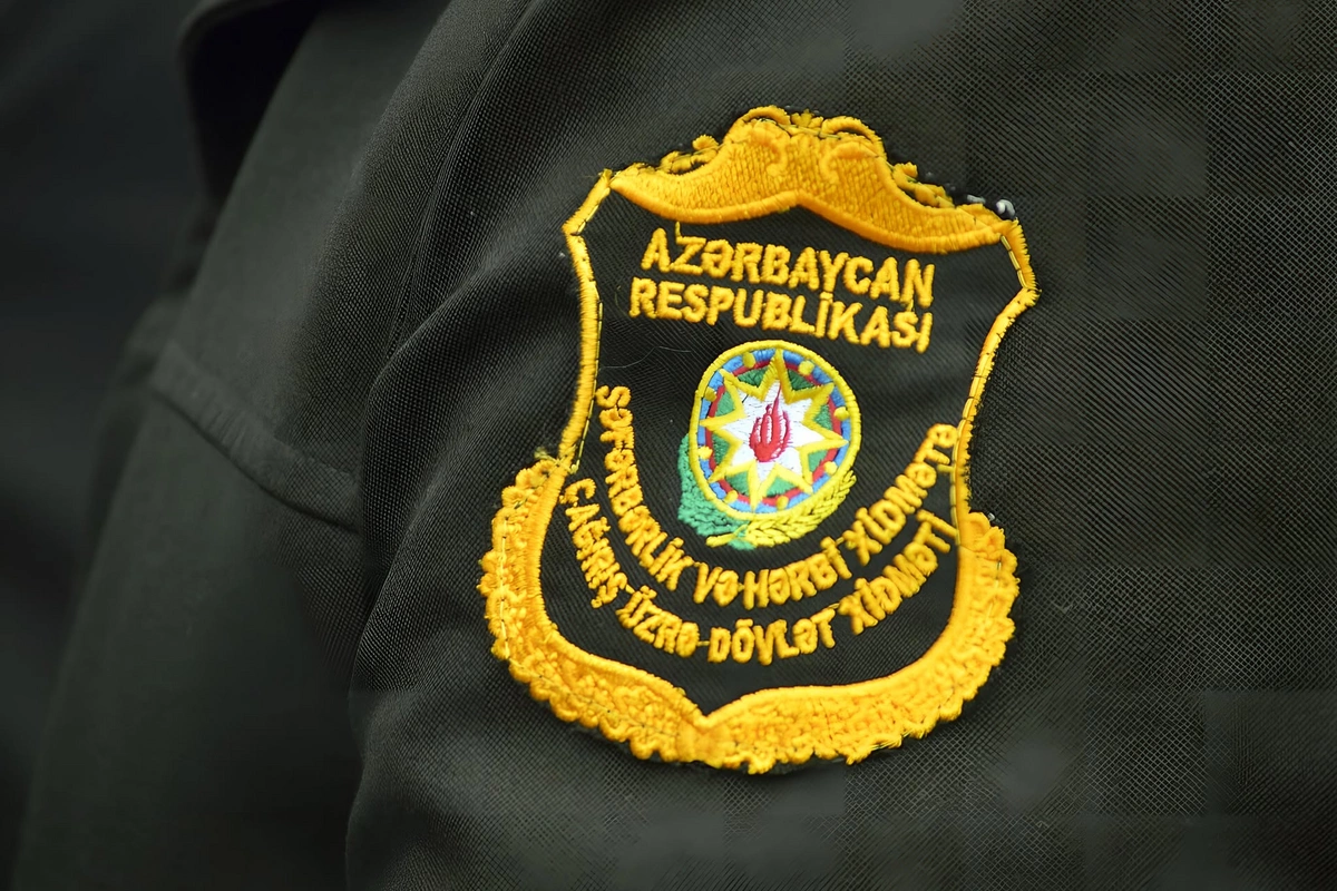Azərbaycanda polkovnik-leytenant və mayor məhkəmə zalında həbs edildilər Azərbaycanda polkovnik-leytenant və mayor məhkəmə zalında həbs edildilər