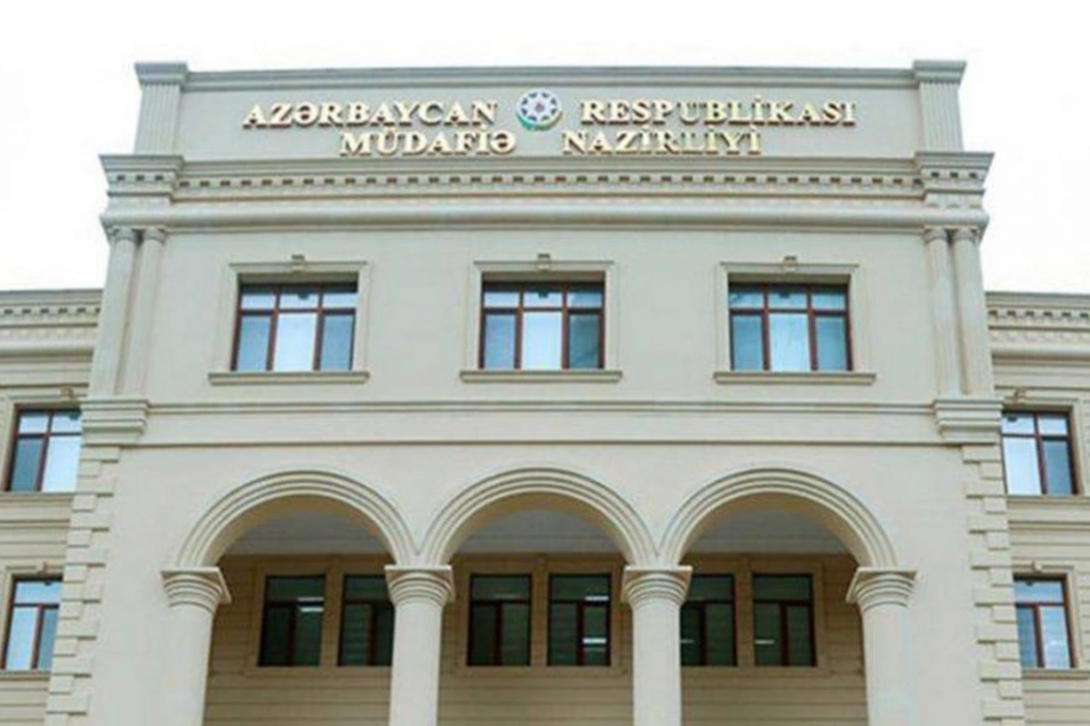 Azərbaycanda yeni hərbi nizamnamələr hazırlanır Azərbaycanda yeni hərbi nizamnamələr hazırlanır