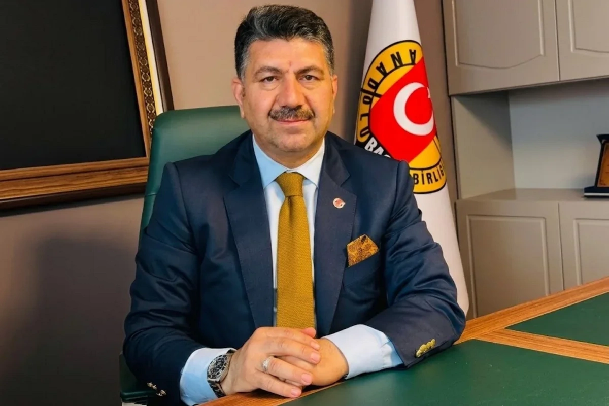 Azərbaycanın beynəlxalq axtarışa verdiyi türkiyəli jurnalist üzr istədi