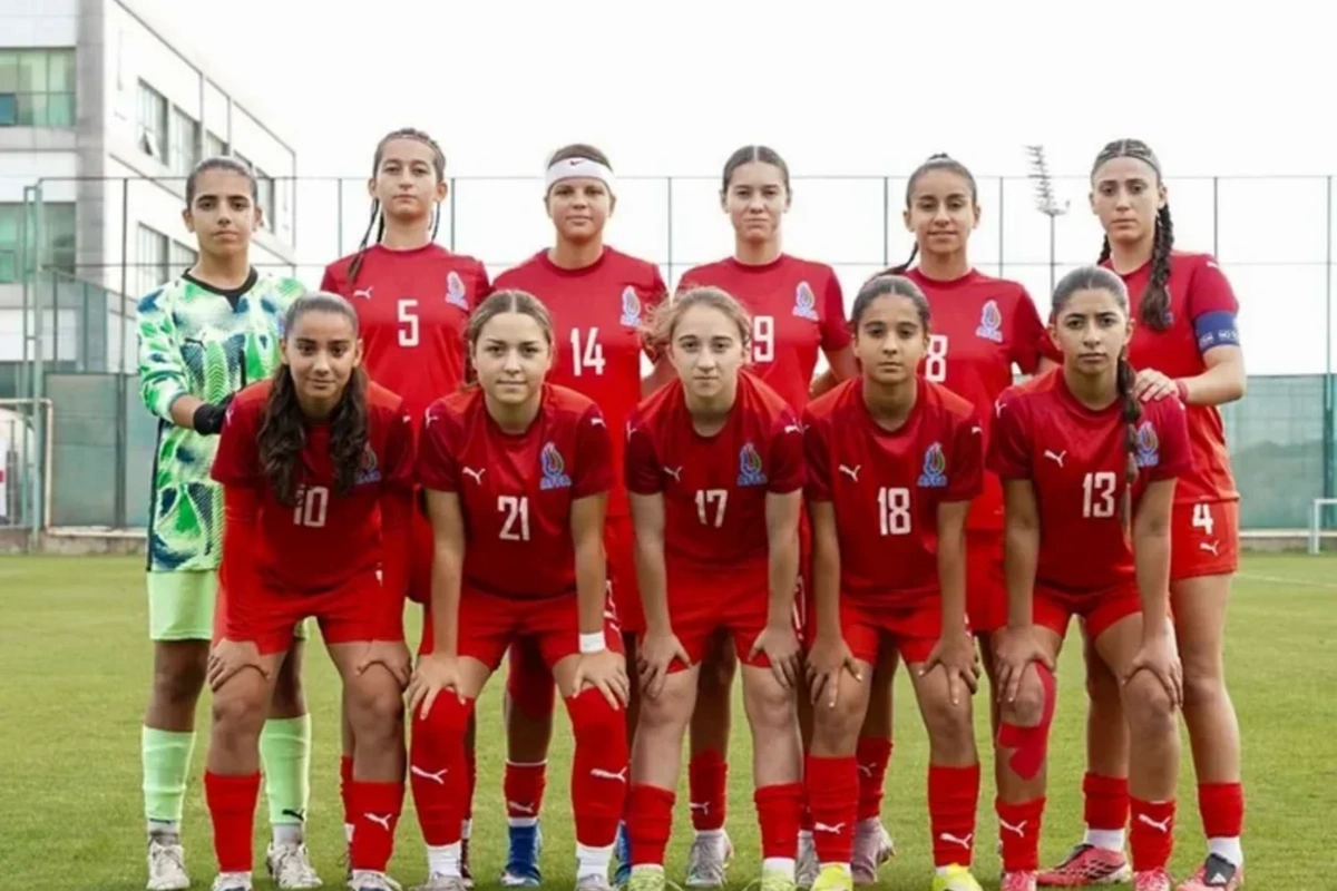 Azərbaycanın U-17 qızları yenə böyükhesablı məğlubiyyətlə üzləşib