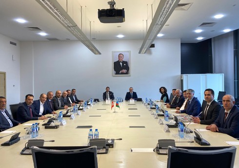 AZPROMO Qars Ticarət və Sənaye Palatası ilə əməkdaşlıq perspektivlərini müzakirə edib AZPROMO Qars Ticarət və Sənaye Palatası ilə əməkdaşlıq perspektivlərini müzakirə edib