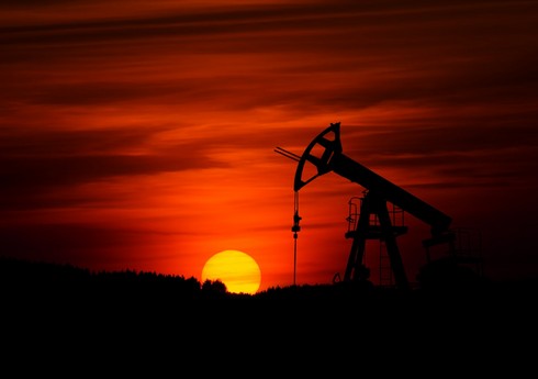 Azərbaycan neftinin qiyməti 88 dolları keçib Azərbaycan neftinin qiyməti 88 dolları keçib