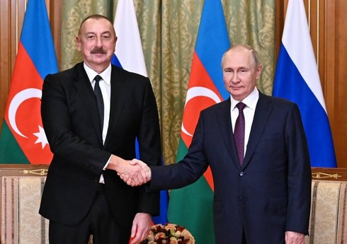 Azərbaycan və Rusiya Prezidentləri Cənubi Qafqazda təhlükəsizliyin təmin olunmasını müzakirə ediblər Azərbaycan və Rusiya Prezidentləri Cənubi Qafqazda təhlükəsizliyin təmin olunmasını müzakirə ediblər
