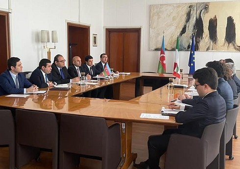 Azərbaycan və İtaliya arasında konsulluq məsləhətləşmələri keçirilib