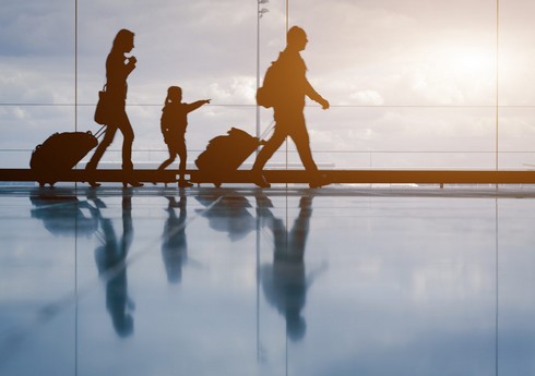 Azərbaycana turist axını 4 % artıb Azərbaycana turist axını 4 % artıb