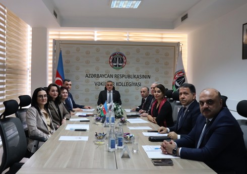 Azərbaycanda 15 vəkil cəzalandırılıb, 11 vəkilə xəbərdarlıq edilib Azərbaycanda 15 vəkil cəzalandırılıb, 11 vəkilə xəbərdarlıq edilib