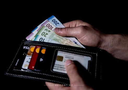 Azərbaycanda orta aylıq əmək haqqı 8 %-ə yaxın artıb
