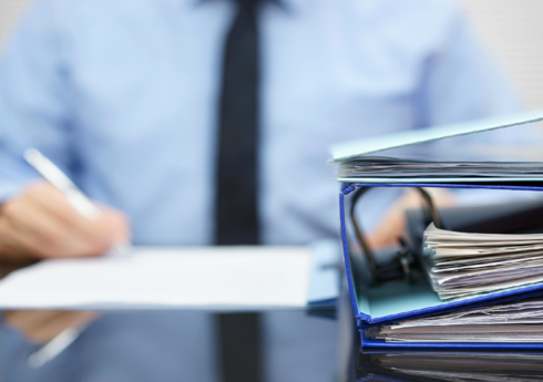 Azərbaycanda yaxın 3 ildə azı 50 min fərdi depo hesabının olması hədəflənir