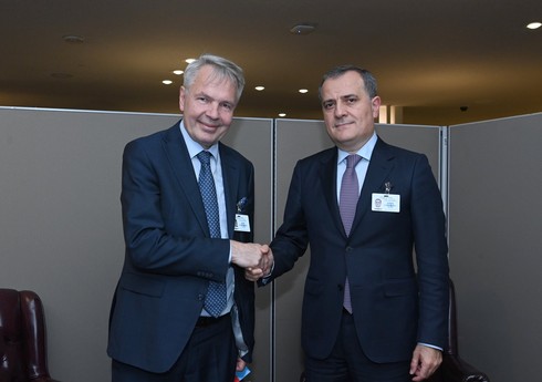 Azərbaycanın XİN başçısı finlandiyalı həmkarını Ermənistanın təxribatları barədə məlumatlandırıb Azərbaycanın XİN başçısı finlandiyalı həmkarını Ermənistanın təxribatları barədə məlumatlandırıb