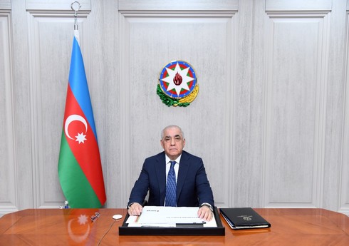Baş nazir Əli Əsədov Bakı gəmiqayırma zavodunda olub, müşavirə keçirilib Baş nazir Əli Əsədov Bakı gəmiqayırma zavodunda olub, müşavirə keçirilib