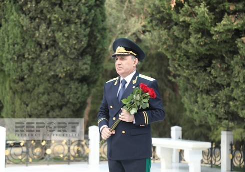 Baş prokuror: Baş prokuror: