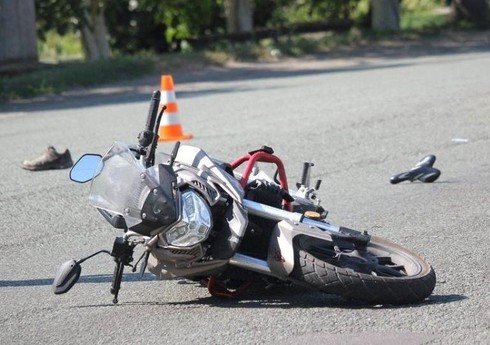 Bakıda 41 yaşlı motosikletçini avtomobil vurub