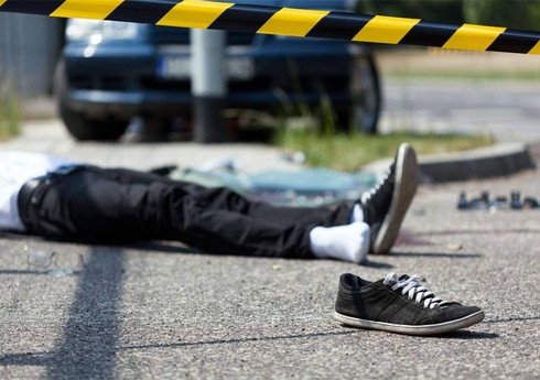 Bakıda yük avtomobili piyadanı vuraraq öldürüb Bakıda yük avtomobili piyadanı vuraraq öldürüb