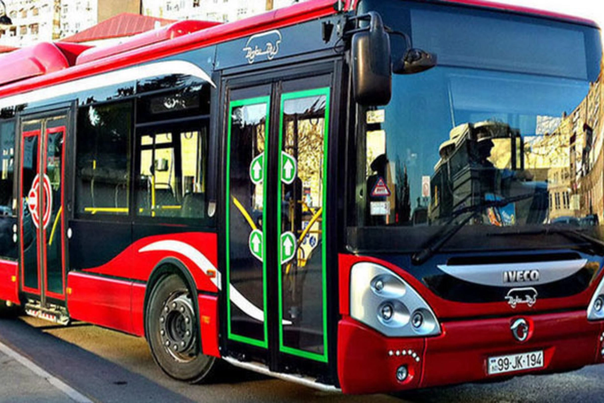 Bakıda daha bir marşrutda istismar olunan avtobuslar yenilənir
