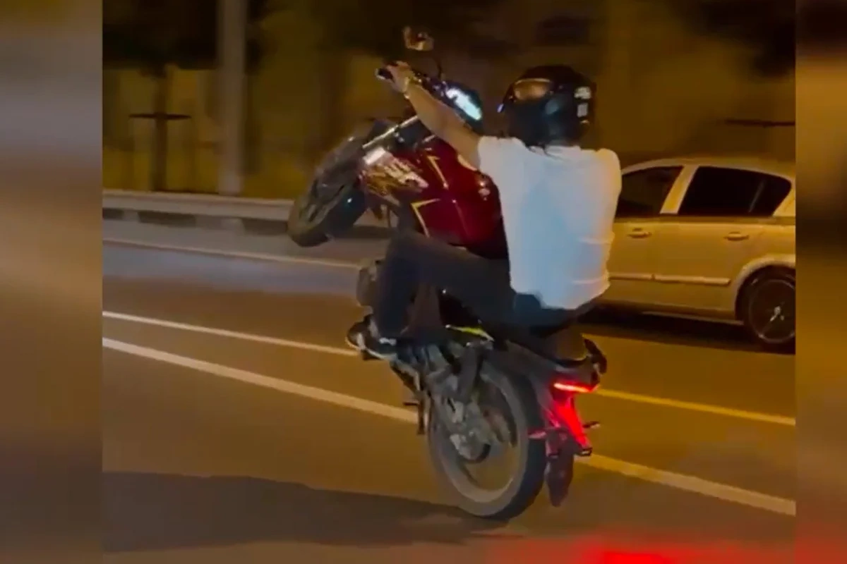 Bakıda motoxuliqanlıq edərək sosial şəbəkələrdə video paylaşan şəxs həbs edilib