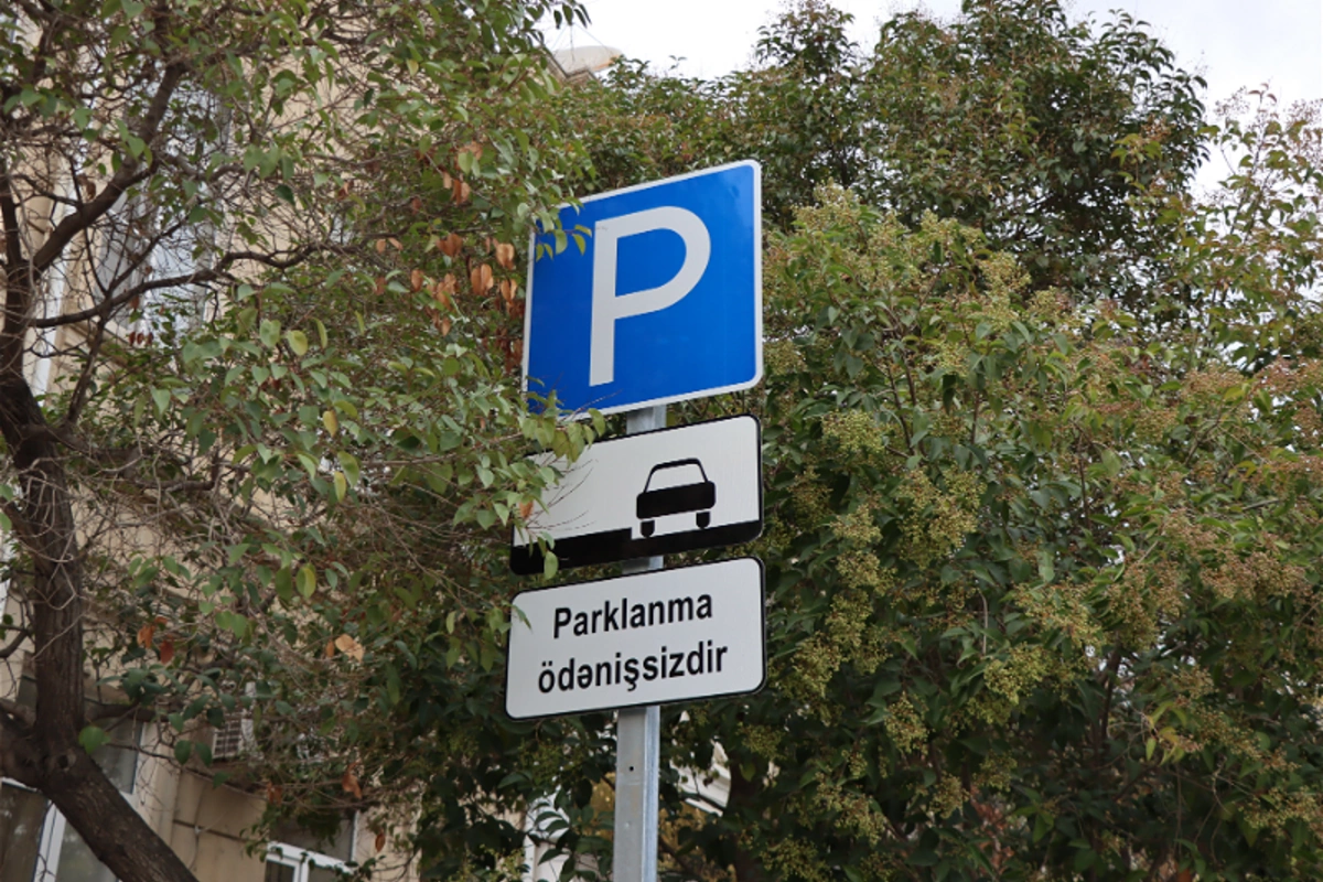 Bakıda ödənişsiz parklanma yerlərinin sayı artırılıb Bakıda ödənişsiz parklanma yerlərinin sayı artırılıb