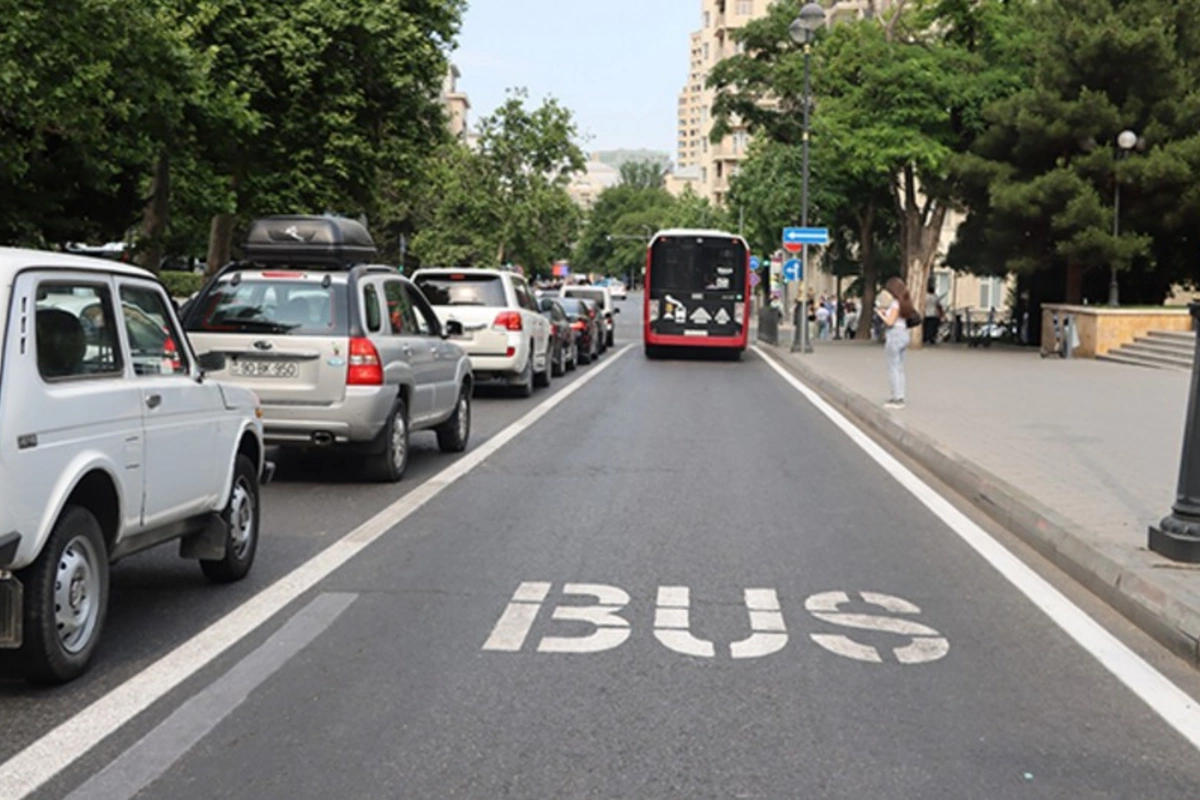 Bakıda ötən il 112 kilometr uzunluğunda Xüsusi Hərəkət Zolağı çəkilib Bakıda ötən il 112 kilometr uzunluğunda Xüsusi Hərəkət Zolağı çəkilib