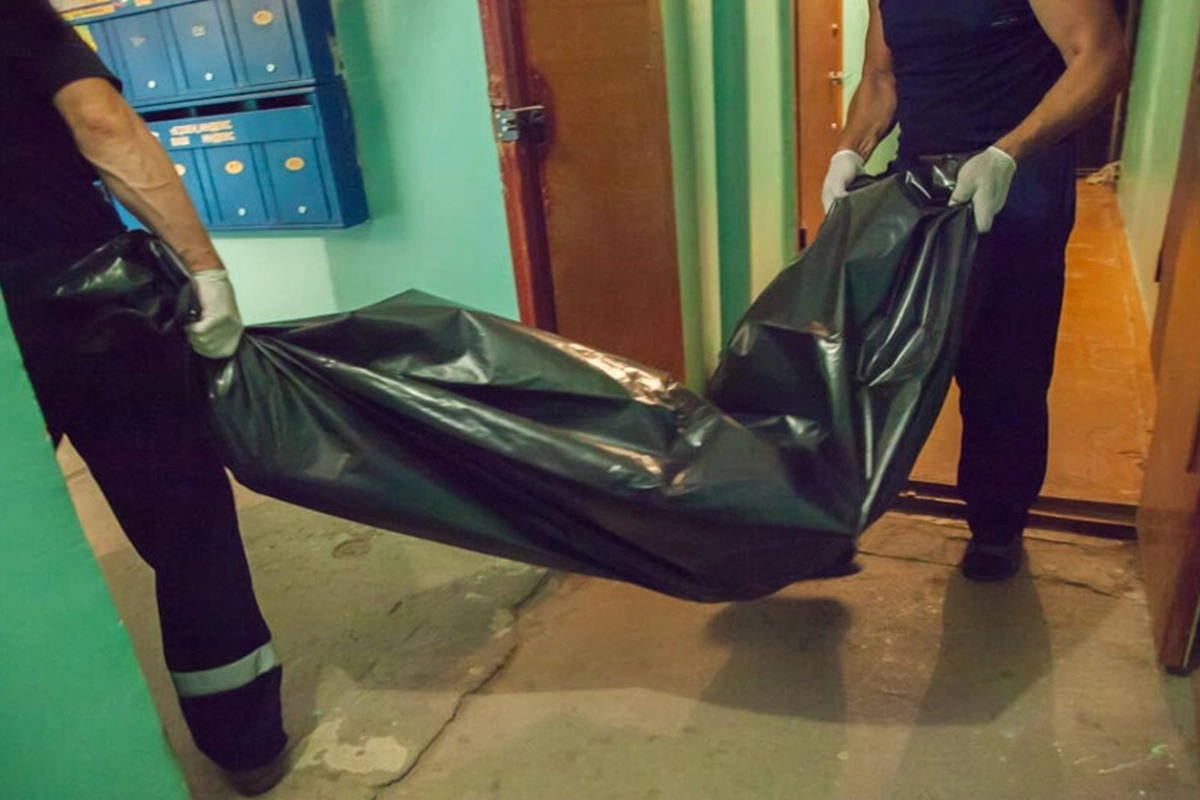 Bakıda yaşayış kompleksinin tualetində meyit tapıldı Bakıda yaşayış kompleksinin tualetində meyit tapıldı