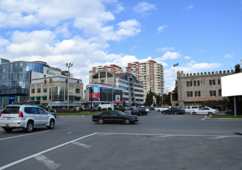 Bakının bir neçə küçəsində nəqliyyat vasitələrinin hərəkəti məhdudlaşdırılacaq