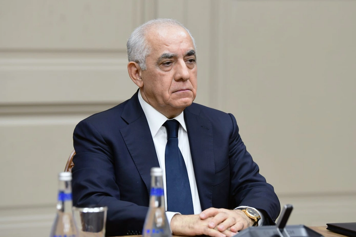 Baş nazir Əli Əsədov Xalq artisti ilə bağlı qərar imzaladı