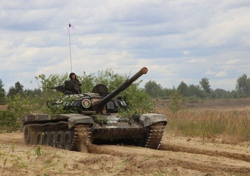 Belarus Polşa və Litva sərhədində hərbi təlimlərə başlayıb Belarus Polşa və Litva sərhədində hərbi təlimlərə başlayıb