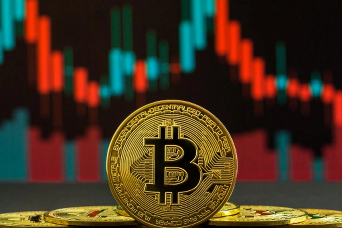 Bitkoin 7 ayın ən aşağı səviyyəsinə düşdü