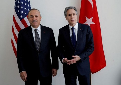 Blinken Çavuşoğlu ilə zəlzələnin fəsadlarının aradan qaldırılmasını müzakirə edib Blinken Çavuşoğlu ilə zəlzələnin fəsadlarının aradan qaldırılmasını müzakirə edib