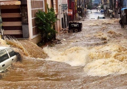 Braziliyada son 80 ilin ən güclü daşqınları 39 nəfərin həyatına son qoyub