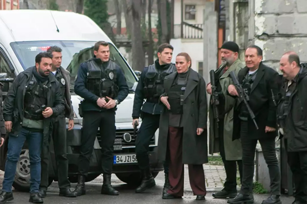 Bu aktyor da 
