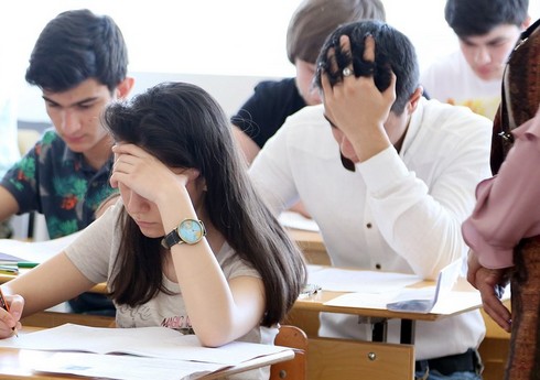 Bu il Biləsuvardan 353 nəfər məzun tələbə adını qazanıb