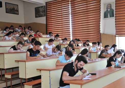 Bu il dövlət hesabına ali təhsil alan tələbələrin sayı 50 %-dən çoxdur Bu il dövlət hesabına ali təhsil alan tələbələrin sayı 50 %-dən çoxdur