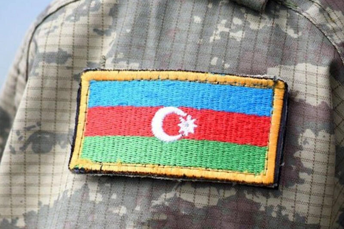 Bu şəxslər universitet bitirsə də, 18 ay xidmət edəcək Bu şəxslər universitet bitirsə də, 18 ay xidmət edəcək